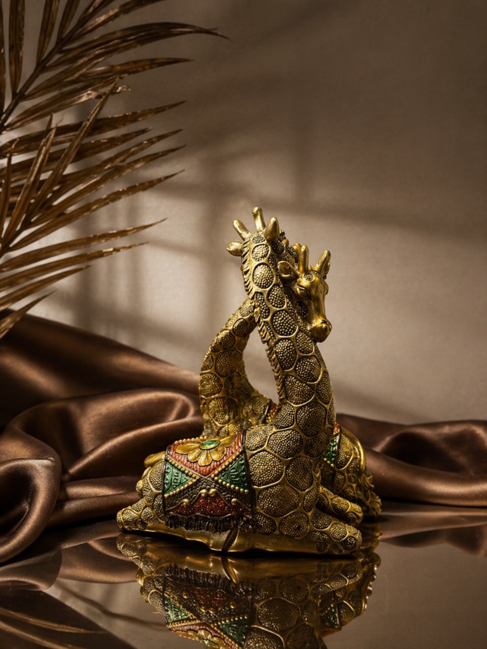 Vintage Gold Giraffe Figurine Set Boho Chic Home Decor Elegant Accent